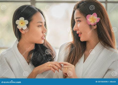 lesbian oil massage Search